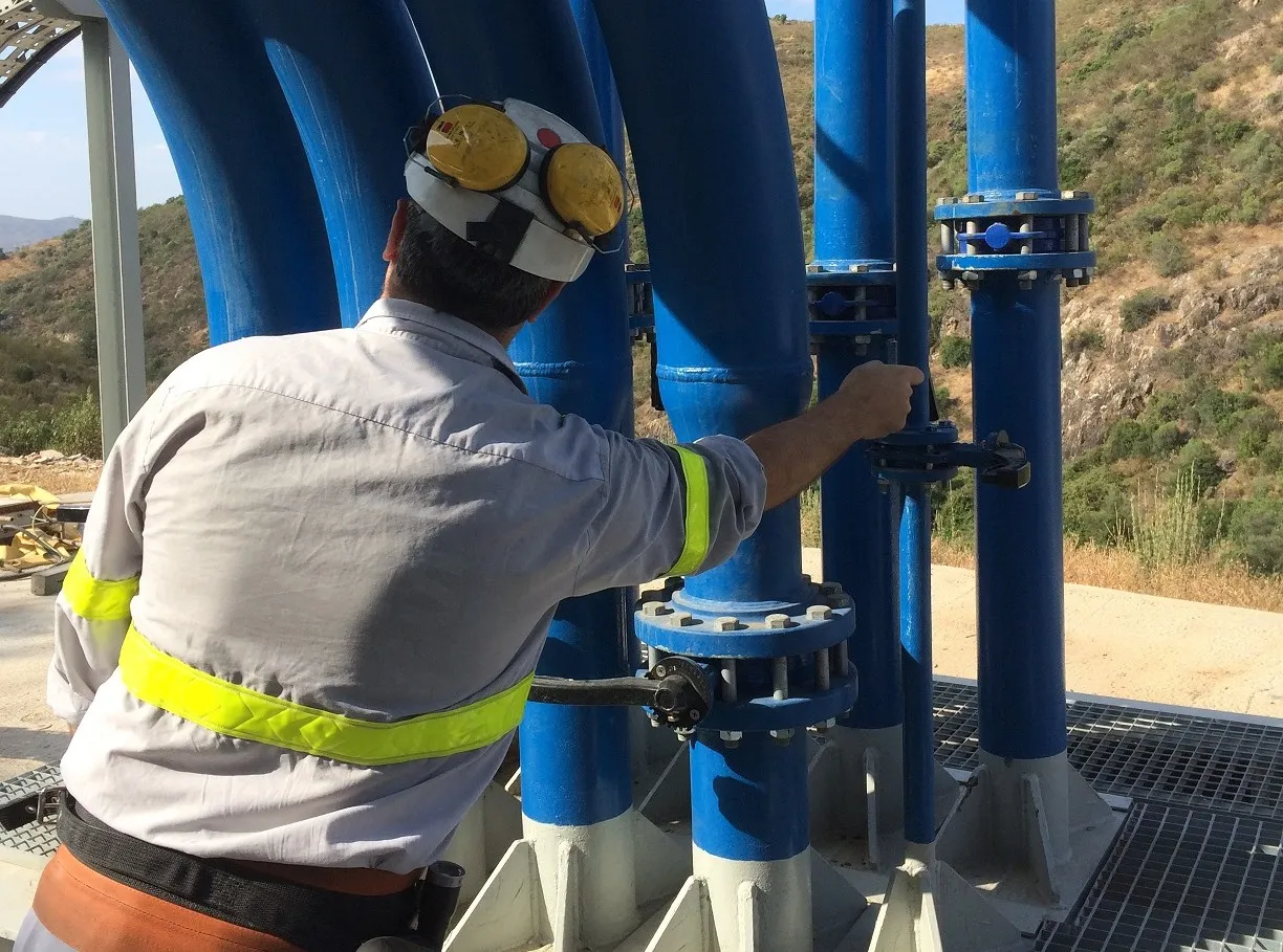 Surface To UG Refuelling System